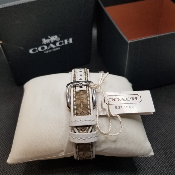 NWT COACH Watch (#1452016) Sparkle for Your Wrist! - Picture 3 of 8